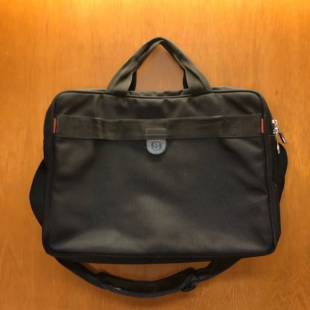 Wegner Swissgear Slim Case 16